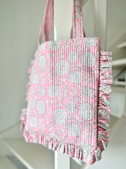 Quilted weekend bag in floral Indian fabric