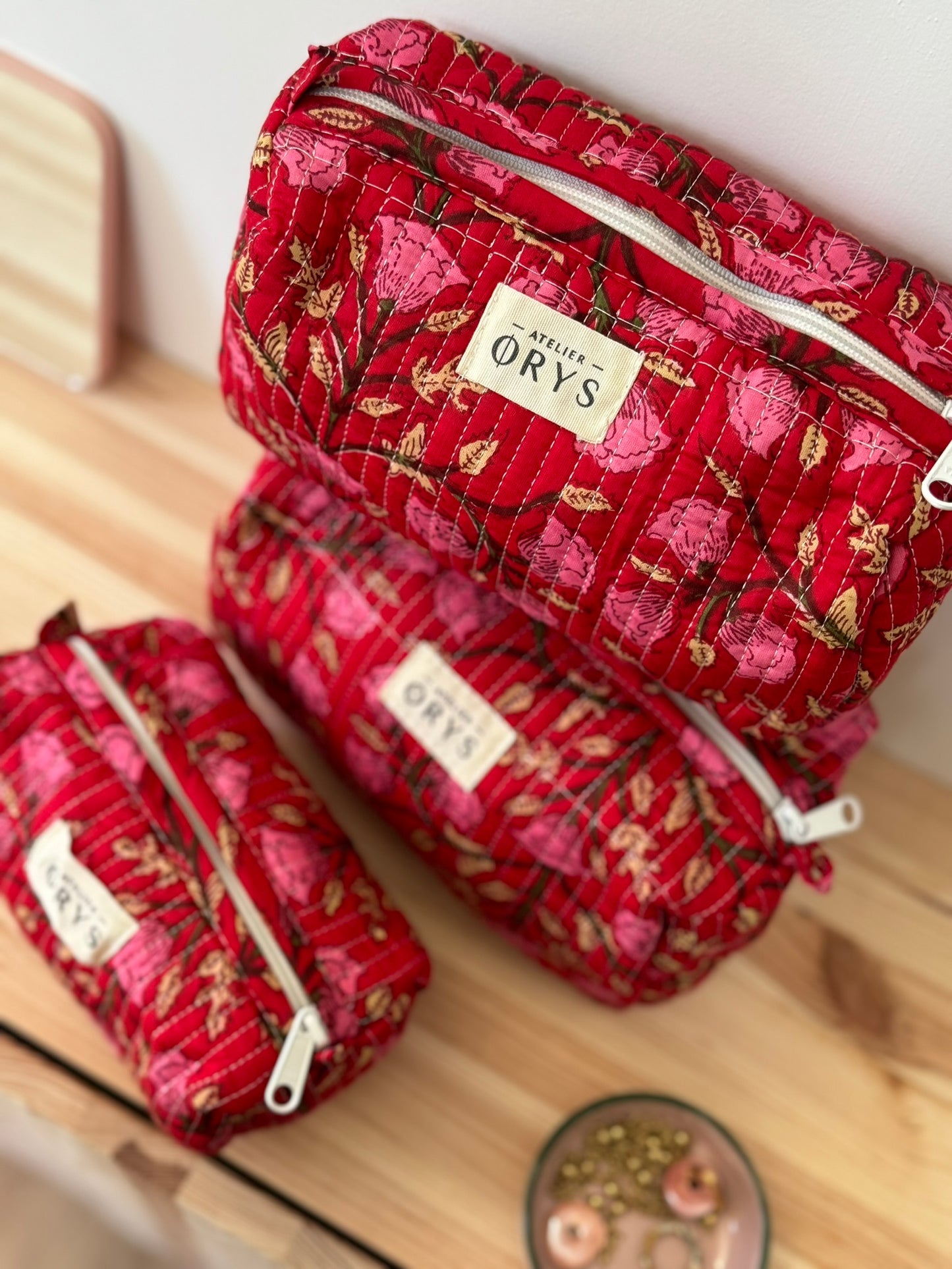 Toiletry bag with Indian flower patterns